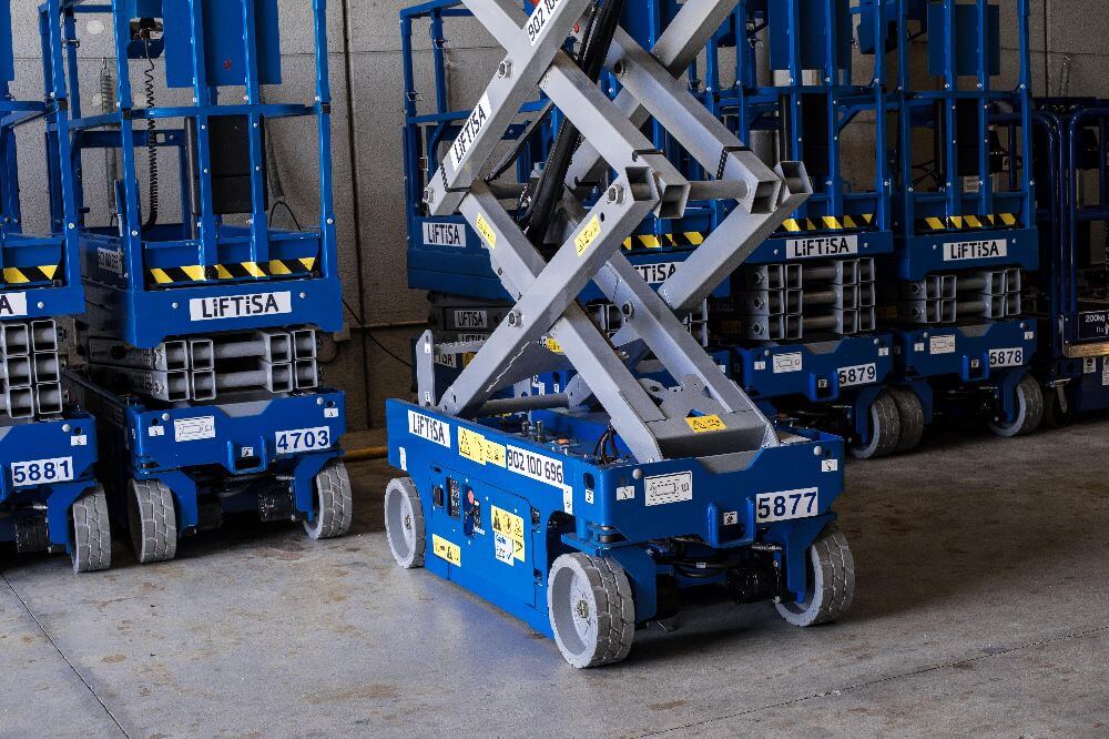 Plataforma elevadora de tijera en ocasión