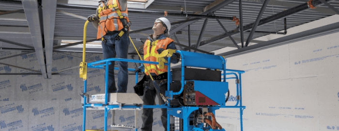LA IMPORTANCIA DE LOS EPI PARA GARANTIZAR LA SEGURIDAD LABORAL